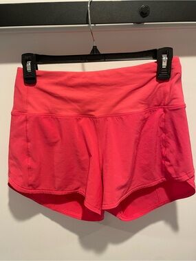 Lululemon Women’s Active Pink Shorts Size 4